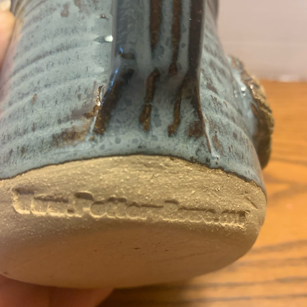 Handcrafted Ceramic Mug with Horse Design - Picture 9 of 10